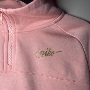 Nike Cropped Pink Quarter Zip